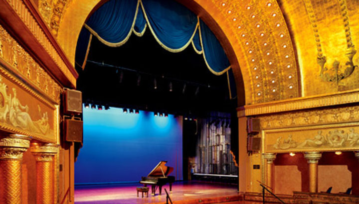 columbus stage